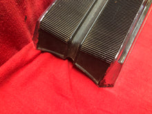 Load image into Gallery viewer, 1964 Chevelle Automatic Console 64 El Camino Floor Shift Console 64 Malibu Console - Sundellauto Specialties