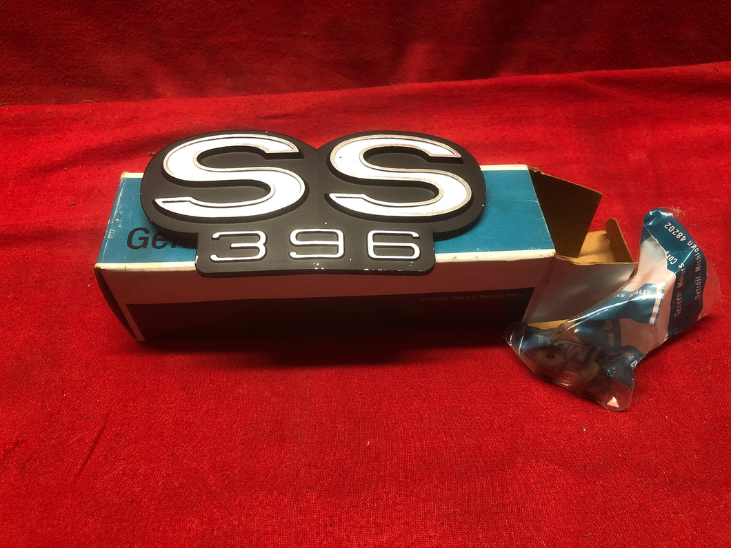 NOS 1967 Chevelle SS 396 Rear Tail Panel Emblem GM - Sundellauto Specialties