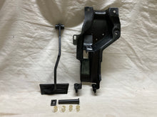 Load image into Gallery viewer, 67 Chevelle El Camino Brake Clutch Pedal Support Bracket and Automatic Brake Pedal w/Pin (Original) SS 1968