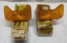 Load image into Gallery viewer, NOS GM 5959619 68 Chevelle El Camino Park Lamp/Turn Signal Amber Lens Pair SS 1968