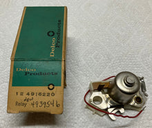 Load image into Gallery viewer, NOS 65 66 Chevelle 2 Speed Windshield Wiper Relay SS El Camino Malibu 1965 1966