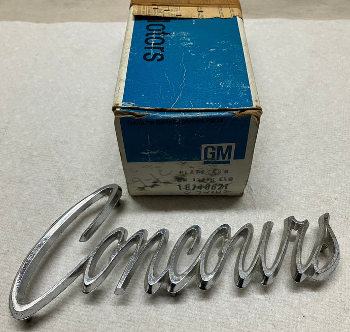 NOS 69 70 71 Concours Quarter Panel Emblem 8740612 1969 1970 1971