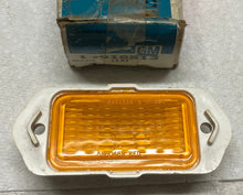 Load image into Gallery viewer, NOS 916813 69 Camaro Chevelle Side Marker Front Amber SS 1969