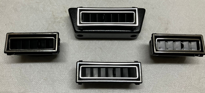 A/C Vents Under Dash Aftermarket Universal 4 Peices