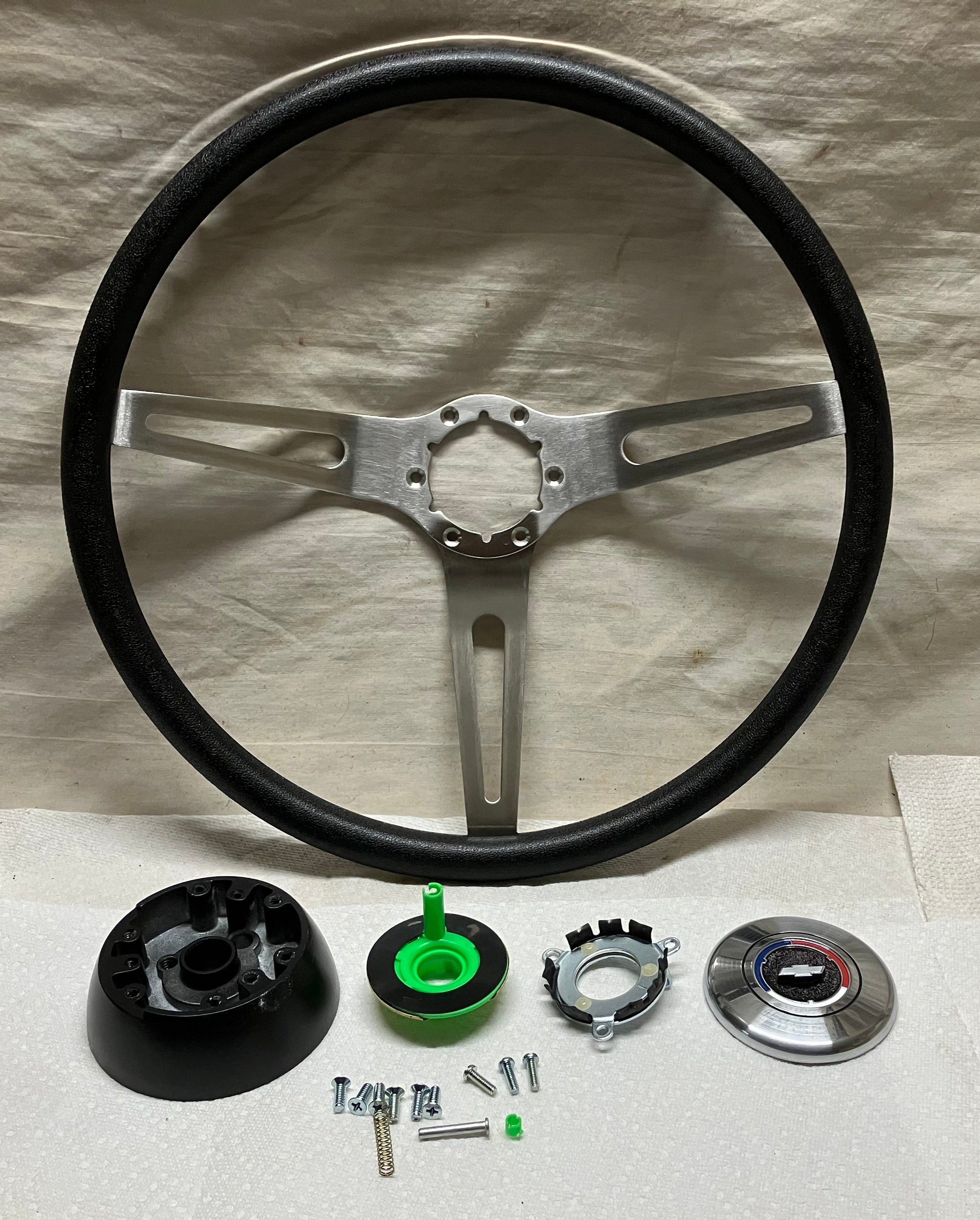 69 70 Chevelle Steering Wheel Kit Non-Tilt Custom Grip Cushioned 3 Spo
