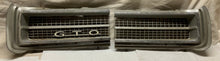 Load image into Gallery viewer, 69 GTO Grille 1969 right and left Original 1969