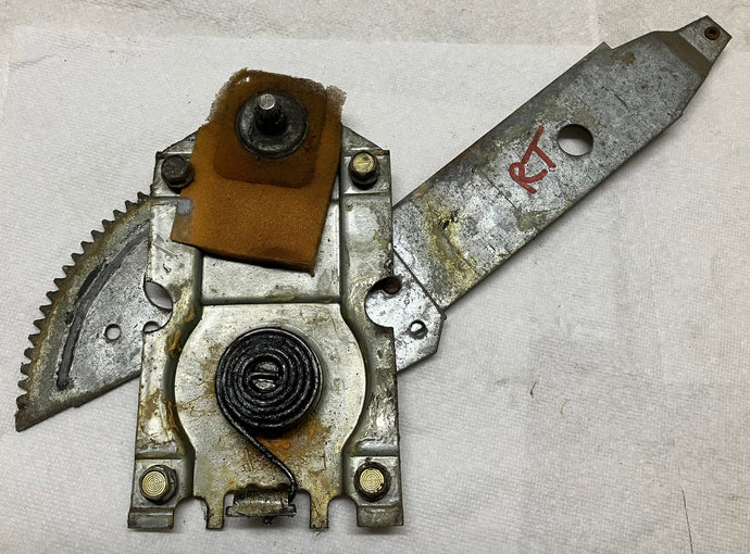 64 65 Chevelle 2Door Hardtop Quarter Window Regulator RH Original SS