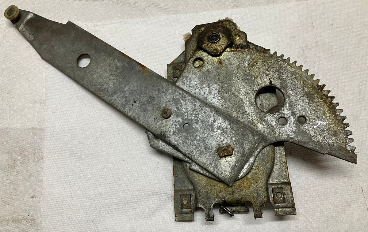 64 65 Chevelle 2Door Hardtop Quarter Window Regulator RH Original SS ...
