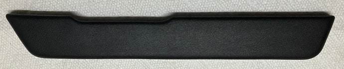 68 Chevelle 68 69 70 Impala Front Arm Rest Pad RH Caprice Skylark Cutlass 1968 1969 1970