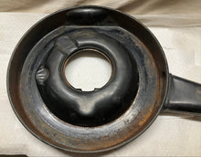 Load image into Gallery viewer, 66 Chevelle SB 4 BBL Air Cleaner Assembly Original 66 67 Impala 1966 1967