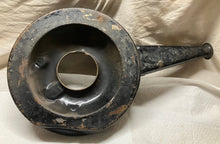 Load image into Gallery viewer, 66 Chevelle SB 4 BBL Air Cleaner Assembly Original 66 67 Impala 1966 1967