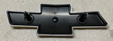 Load image into Gallery viewer, 94 99 Chevy 1500 Pick Up Grille Emblem 99-2000 Silverado