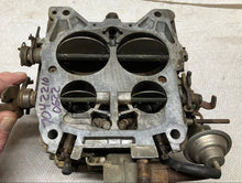 Load image into Gallery viewer, 72 Chevrolet 350 Quadrajet Carburator 7042210 0622 Original SS Core 1972