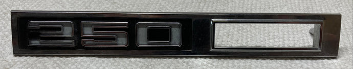 NOS 69 Chevelle 250 RH Fender Marker Bezel El Camino 1969