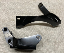 Load image into Gallery viewer, 67 68 Camaro Power Steering Pump Mounting Brackets 2 Piece Set 302ci 350SS 1967 1968 - Sundellauto Specialties