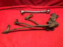 Load image into Gallery viewer, 64 65 66 67 Chevelle 4 Speed Shifter Linkage (Muncie) 1964 1965 1966 1967 - Sundellauto Specialties