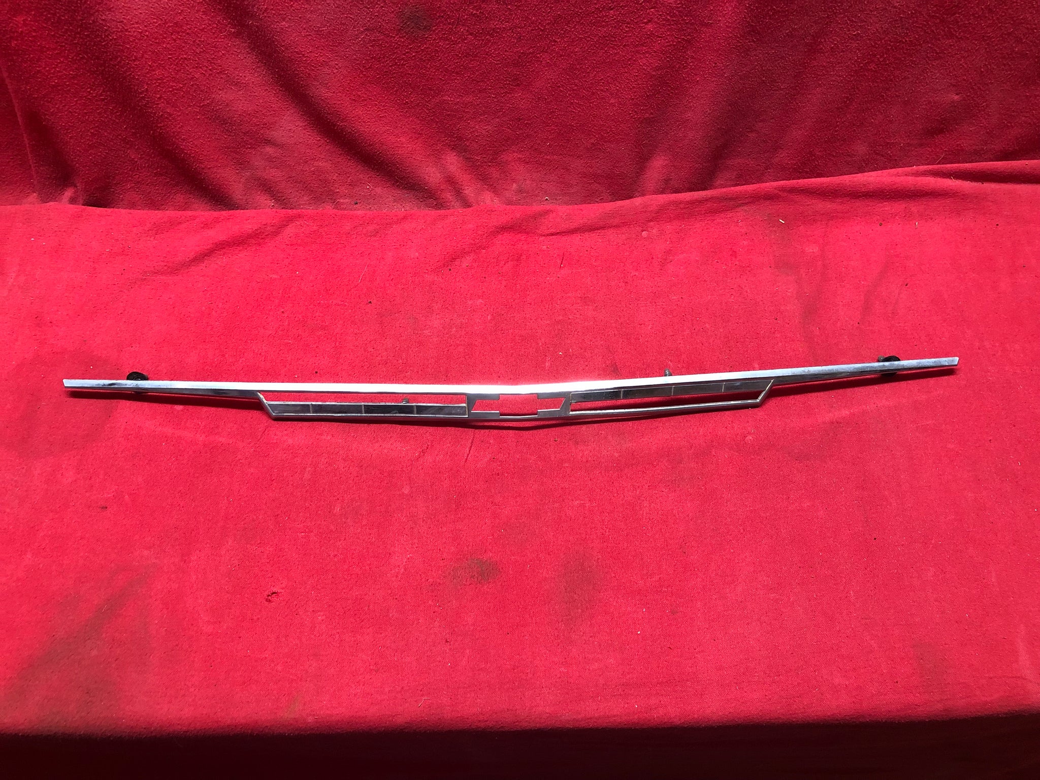 I-5 Classic Chevy 1966 Chevelle Malibu Rear Trunk Deck Lid Chrome Emblem Script