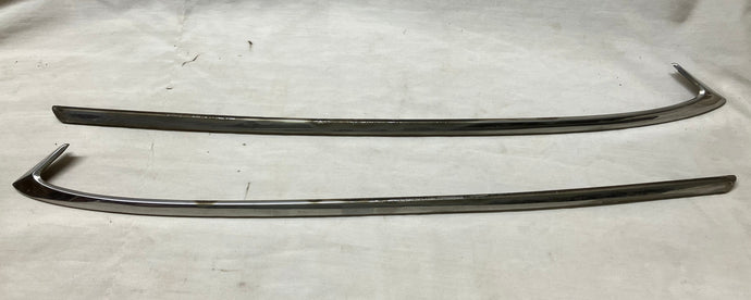 66 67 Chevelle 4 door Hardtop  Vinyl Top Moldings Originals 4 door Sport Sedan