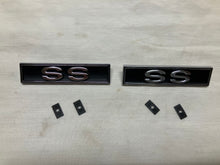 Load image into Gallery viewer, 70 71 72 Chevelle SS El Camino SS Door Panel Emblems Pair 1970 1971 1972 SS