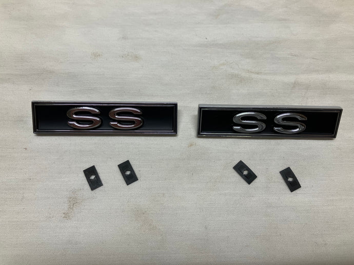 70 71 72 Chevelle SS El Camino SS Door Panel Emblems Pair 1970 1971 1972 SS