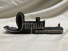 Load image into Gallery viewer, 68 Impala Grille Emblem &quot;Impala Super Sport&quot; (Original) 1968