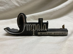 68 Impala Grille Emblem "Impala Super Sport" (Original) 1968