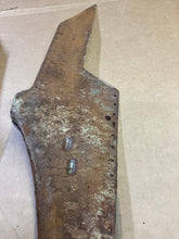 Load image into Gallery viewer, 68 69 CUTLASS 442 H T INTERIOR UPPER REAR PANEL RAIL 1968 1969