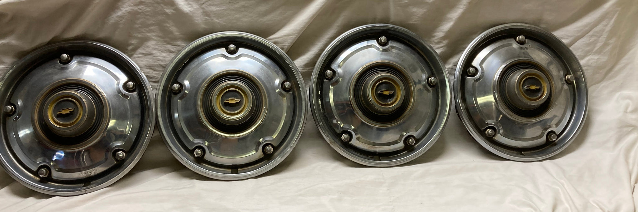 Chevy hubcaps for best sale sale