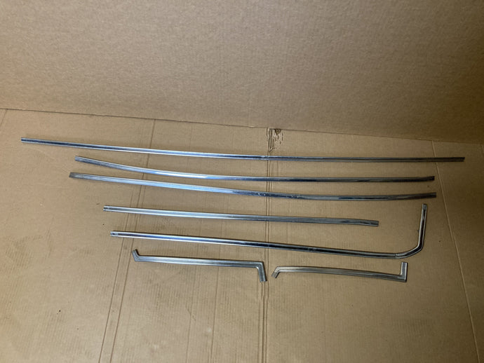 71 72 Monte Carlo Vinyl Top Moldings (Used Original) 1971 1972