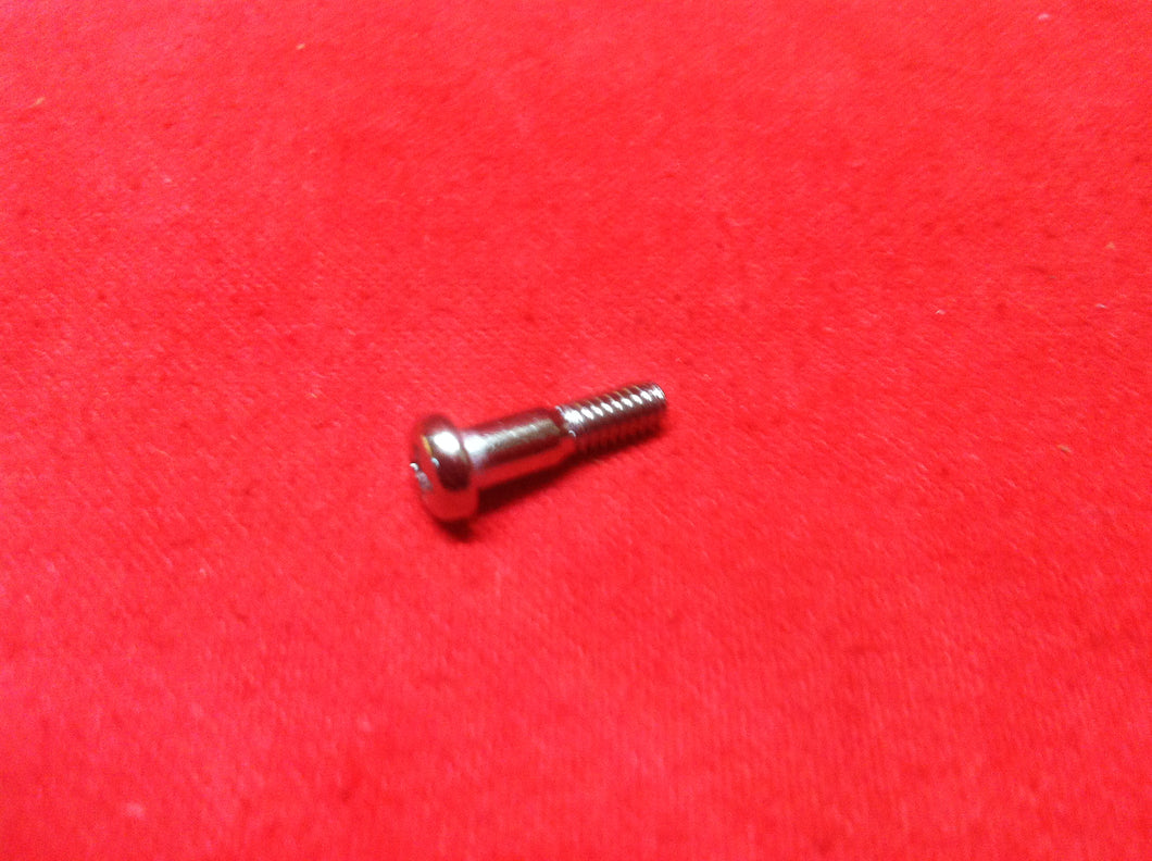 Lense Screw  5/8