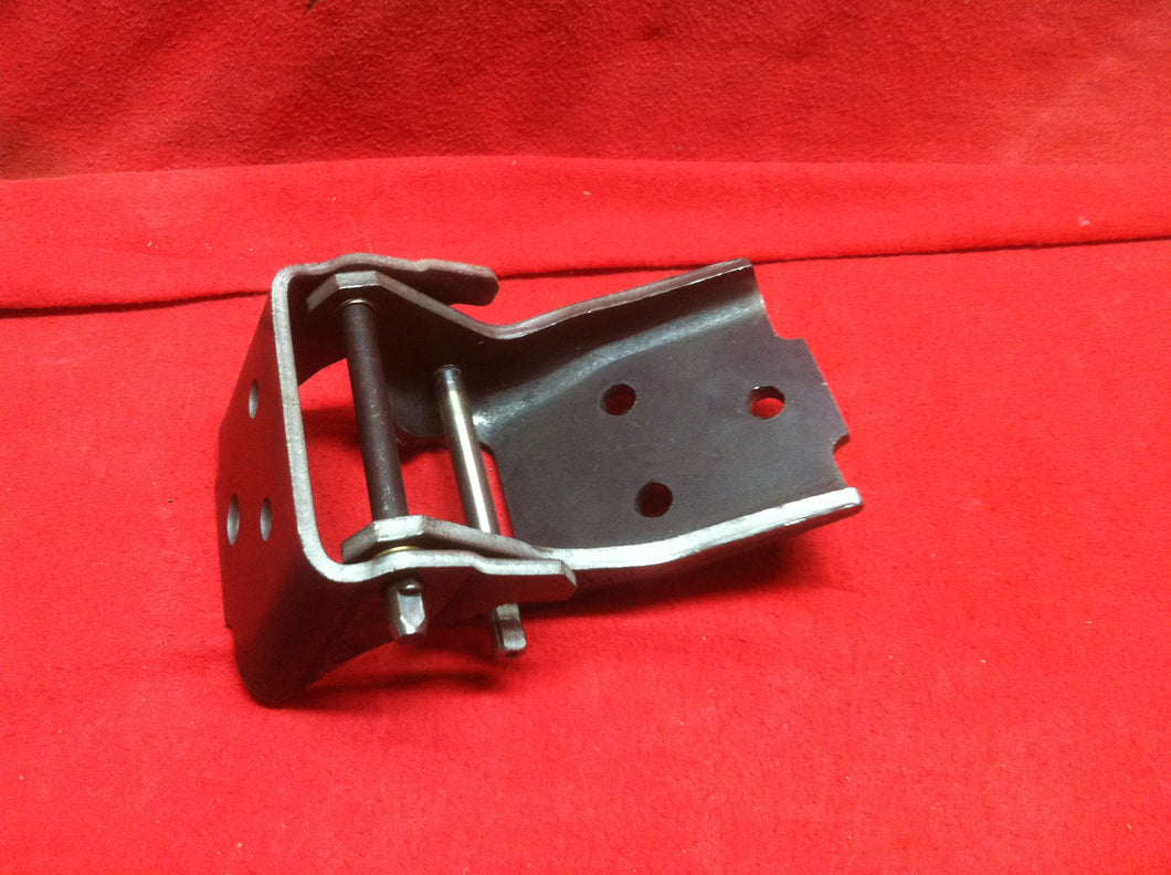 Door Hinge - Upper - LH or RH (Sold Each)   68-72 Chevelle El Camino GTO Skylark Cutlass 70-72 Monte Carlo 69-72 Grand Prix